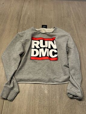 RUN DMC Gray Crewneck Sweater - Women's Scoop/Crew